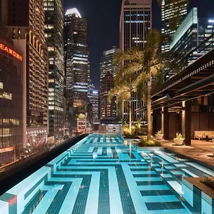 ***** Hotel Qt Singapur