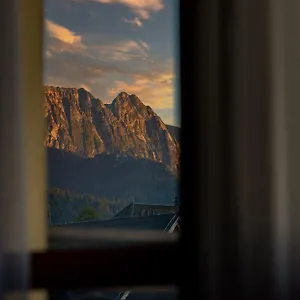 https://pensjonat-podhale.zakopanehotels.org